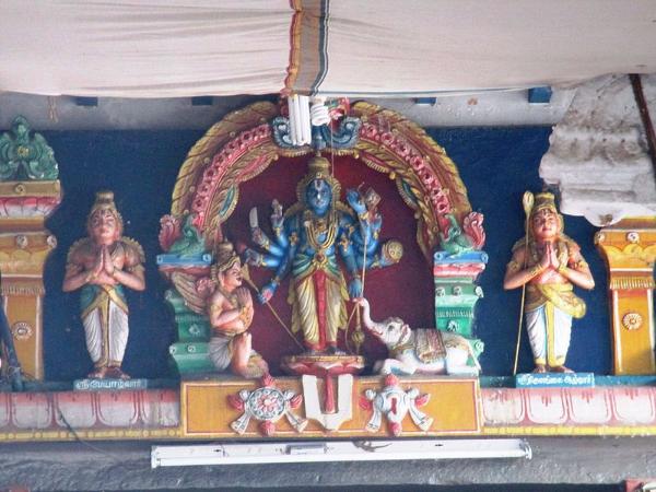 ಆಕರ್ಷಕ ಅಷ್ಟಭುಜಾಕಾರಂ ದೇವಾಲಯ!