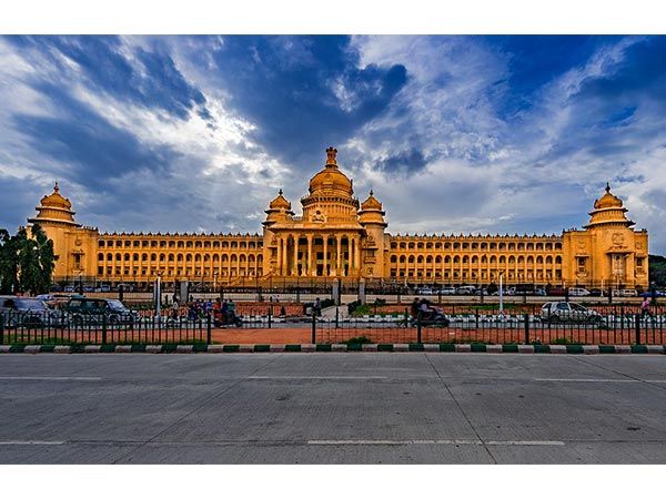 ವಿಧಾನ ಸೌಧ ವಿಧಾನ ಸೌಧ
