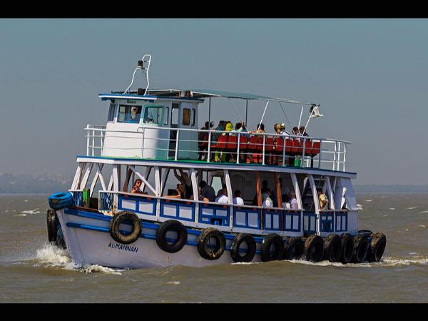 ಹನ್ನೆರಡು ಕಿ.ಮೀ