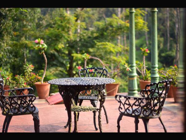 ಲಾಡ್ಜುಗಳು