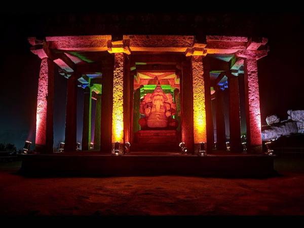 ಫಳ ಫಳ ಹೊಳೆಯುತ್ತ ಎಲ್ಲರನು ಸೆಳೆವೆವು ನಾವು!