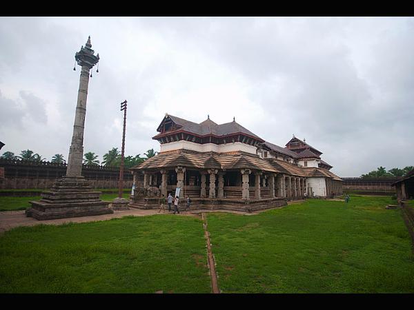 ಲೆಕ್ಕ ಮಾಡಬೇಡಿ... ಮಾಡಿದರೆ ಇನ್ನೊಂದು ಕಂಬ ಹುಟ್ಟುತ್ತದೆ!