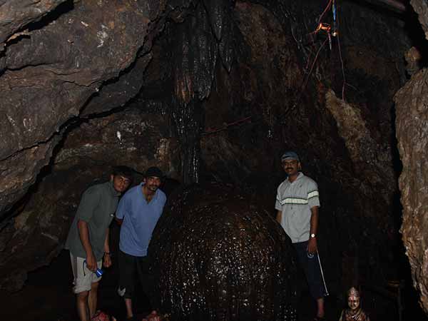 ಕವಲ ಗುಹಾಲಯ ಕವಲ ಗುಹಾಲಯ