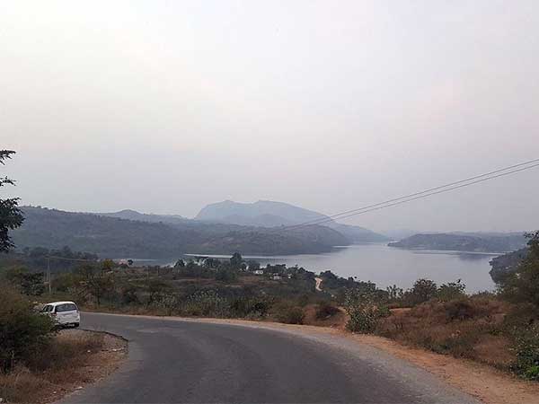 Manchanabele Dam picnic spot near Bangalore