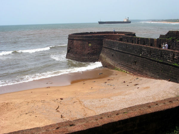 Popular Forts in Goa Popular Forts in Goa