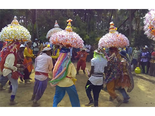 ವೇಷ ಭೂಷಣ