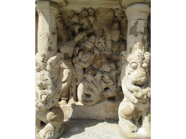 ಸಂಪ್ರದಾಯದ ಕೇಂದ್ರ