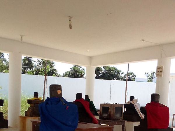 ಕೈಲಾಸನಾಥರ್ ದೇಗುಲದ ಒಳಗೆ