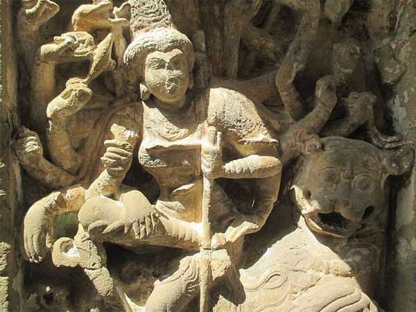 ಹಾಳಾದ ಕೆತ್ತನೆಗಳು