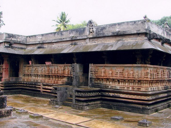 ಕೆಳದಿ ರಾಮೇಶ್ವರ ದೇಗುಲ