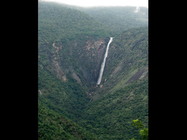 ತಲೈಯರ್ ಜಲಪಾತ