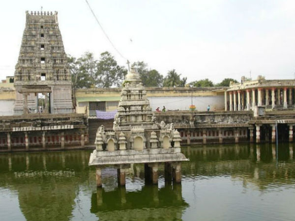 ಕಾಮಾಕ್ಷಿ ಅಮ್ಮನ್ ದೇವಾಲಯ