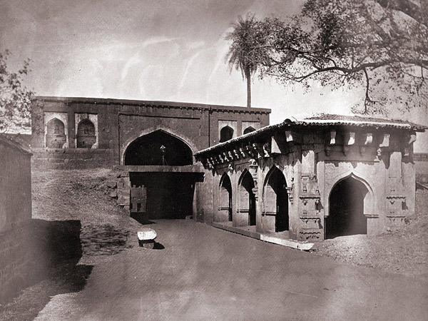 3.ಕೋಟೆಯ ಕಟ್ಟಡ