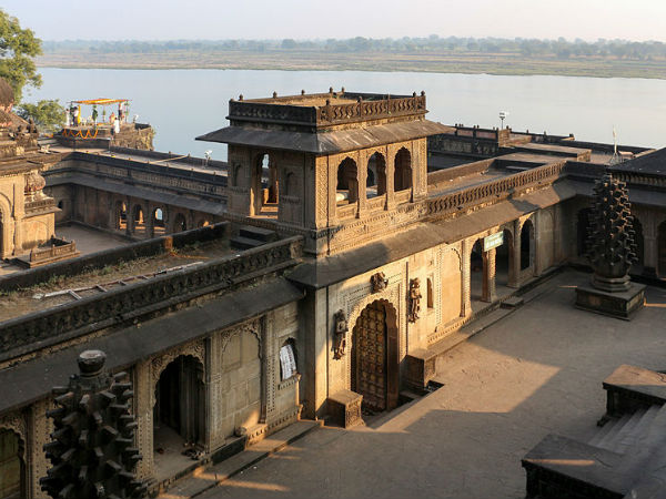 11.ಕ್ಷಮೆಯಾಚಿಸಿದ ಮಾಹಾರಾಜ