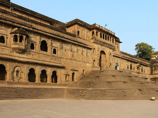 14.ವಿಮಾನ ಮಾರ್ಗ