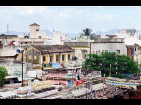 ಇಬ್ಬರು ಮೃತರಾದರು ಇಬ್ಬರು ಮೃತರಾದರು