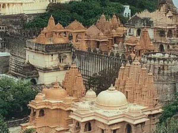 ಇತರ ಪ್ರಸಿದ್ಧವಾದ ದೇವತ ಮೂರ್ತಿಗಳು