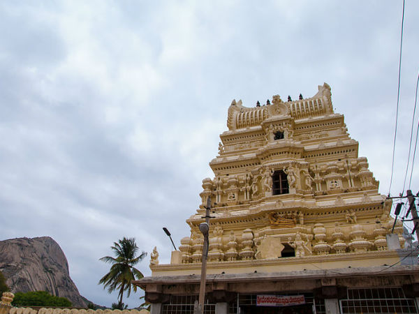 ಮಧುಗಿರಿ ಬೆಟ್ಟದತ್ತ ಚಾರಣ