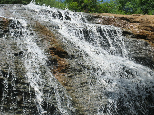 .ತುಟ್ಟಿಕಲ್ಲು ಫಾಲ್ಸ್ .ತುಟ್ಟಿಕಲ್ಲು ಫಾಲ್ಸ್