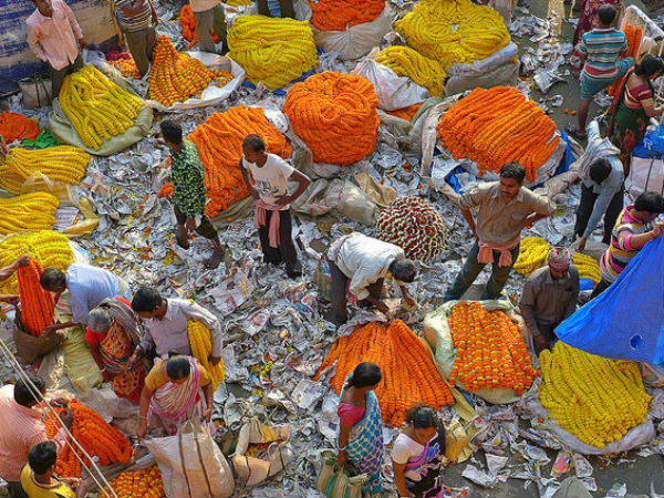 Mullick Ghat flower market in Kolkata Mullick Ghat flower market in Kolkata
