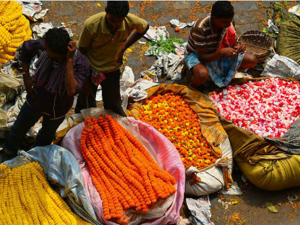 Mullick Ghat flower market in Kolkata Mullick Ghat flower market in Kolkata