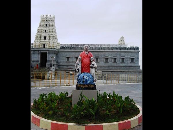 ಆದಿಚು೦ಚನಗಿರಿ ಮಠ