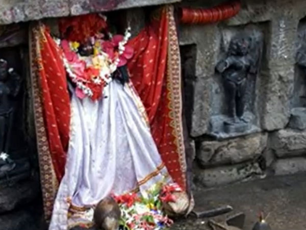 ದೇವದಾಸಿಗಳ ಬಗ್ಗೆ ಬೆಚ್ಚಿ ಬೀಳುಸುವಂತಹ ವಿಷಯಗಳು ದೇವದಾಸಿಗಳ ಬಗ್ಗೆ ಬೆಚ್ಚಿ ಬೀಳುಸುವಂತಹ ವಿಷಯಗಳು