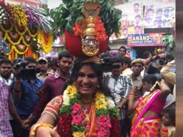 ದೇವದಾಸಿಗಳ ಬಗ್ಗೆ ಬೆಚ್ಚಿ ಬೀಳುಸುವಂತಹ ವಿಷಯಗಳು ದೇವದಾಸಿಗಳ ಬಗ್ಗೆ ಬೆಚ್ಚಿ ಬೀಳುಸುವಂತಹ ವಿಷಯಗಳು