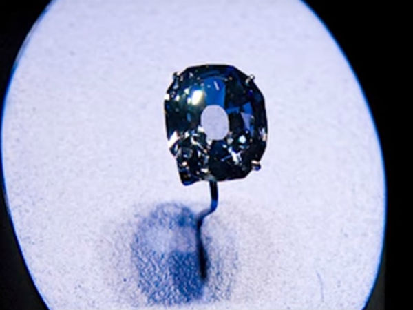 ವಜ್ರಕ್ಕೆ ಪ್ರಸಿದ್ಧಿಗೊಂಡ ಗ್ರಾಮ?