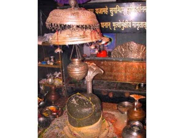 ಸ್ವಯಂ ಭೂ ಸ್ವಯಂ ಭೂ