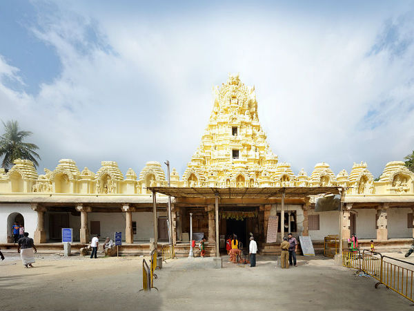 ಚೆಲುವನಾರಾಯಣ ಸ್ವಾಮಿ ದೇವಾಲಯ ಚೆಲುವನಾರಾಯಣ ಸ್ವಾಮಿ ದೇವಾಲಯ