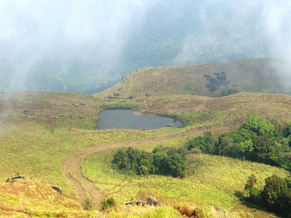 ಚೆ೦ಬ್ರಾ ಶಿಖರಕ್ಕೊ೦ದು ಚಾರಣ