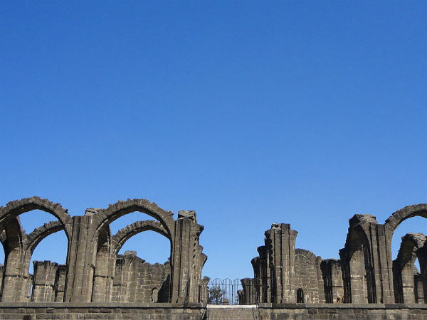 ಬಾರಾ ಕಮಾನು