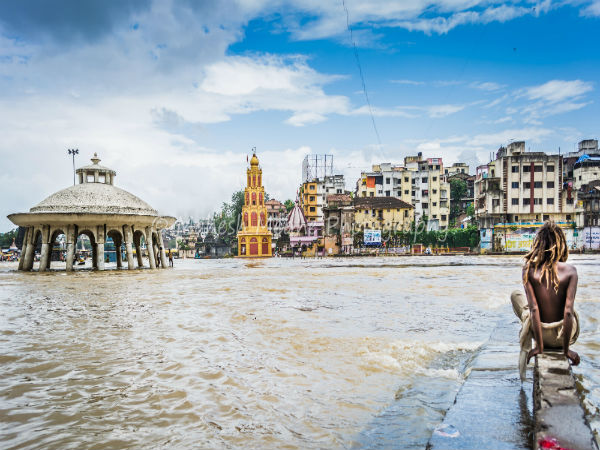 ನಾಸಿಕ್ ನಲ್ಲೊ೦ದು ಅಲ್ಪಾವಧಿಯ ನಿಲುಗಡೆ 