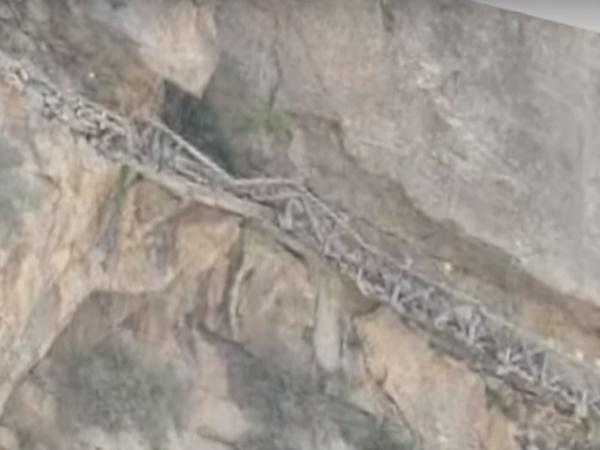 ಮೆಟ್ಟಿಲು ಮಾರ್ಗ