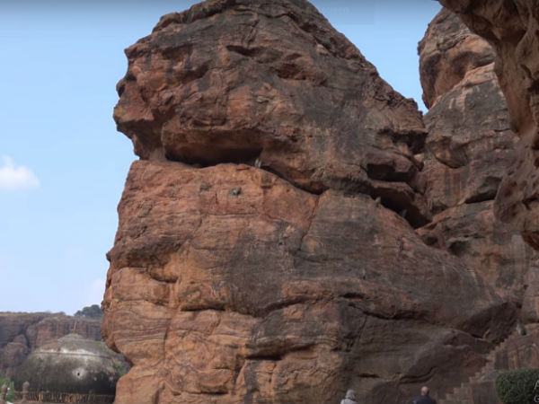 ಬಾದಾಮಿ ಗುಹಾ ದೇವಾಲಯ