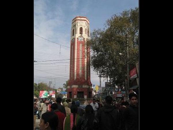 ಡೆಹ್ರಾಡೂನ್ ಗಡಿಯಾರ ಗೋಪುರ