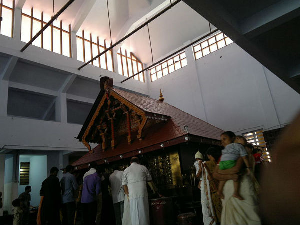 ಮನೆ ತೊರೆಯುವಿಕೆ