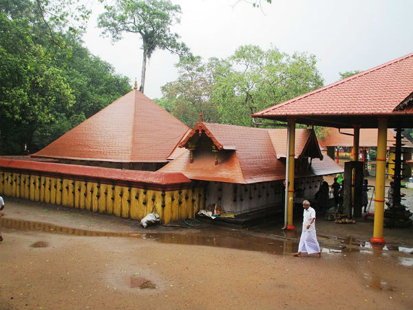 Sri Kurumbha Bhagwati Temple in Kodungallur