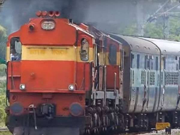 ಸರಸ್ವತಿ ದೇವಾಲಯ ಸರಸ್ವತಿ ದೇವಾಲಯ