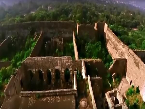 ಗೋಲ್ಕೊಂಡ ಕೋಟೆಯ ತಾರಾಮತಿ ಪ್ರೇಮಕಥೆ