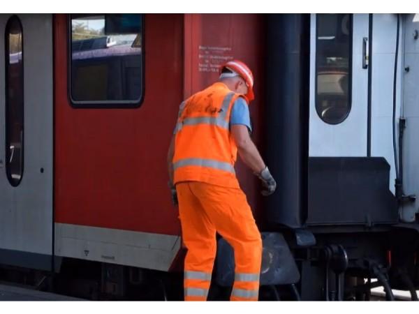 ಬೆಗನ್ ಕೊಡೊರ್ ರೈಲ್ವೆ ನಿಲ್ದಾಣ