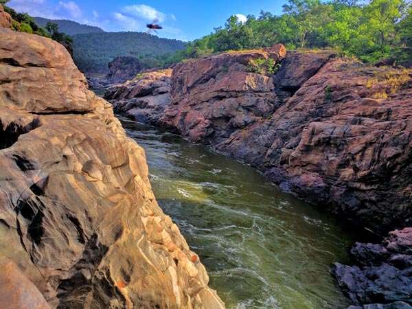 21. ಮೇಕೆದಾಟು