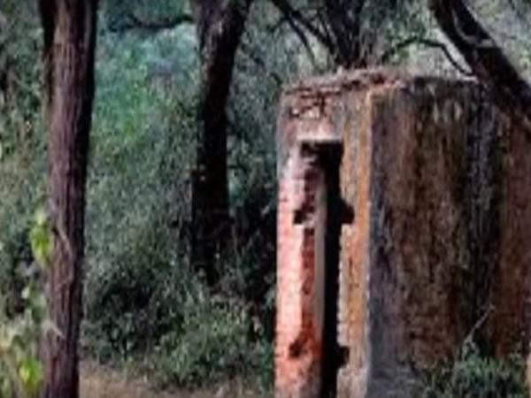 ಭಯಾನಕ ಮಹಲ್