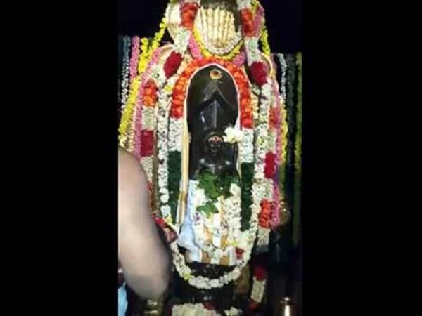 ಈ ಲಿಂಗವನ್ನು ಒಮ್ಮೆ ದರ್ಶಿಸಿದರೆ ಸಾಕು ಜೀವನದಲ್ಲಿನ ಎಲ್ಲಾ ಪೀಡೆಗಳು ನಶಿಸುತ್ತವೆ! ಈ ಲಿಂಗವನ್ನು ಒಮ್ಮೆ ದರ್ಶಿಸಿದರೆ ಸಾಕು ಜೀವನದಲ್ಲಿನ ಎಲ್ಲಾ ಪೀಡೆಗಳು ನಶಿಸುತ್ತವೆ!