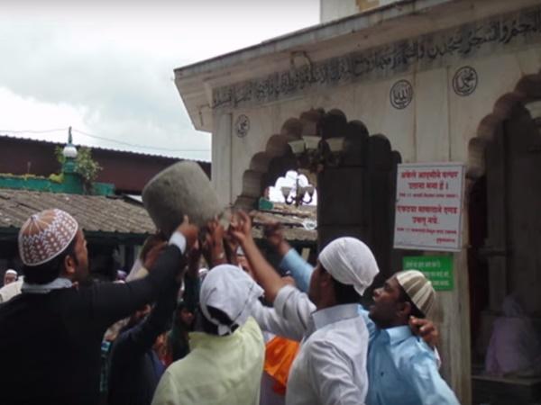 8.ದ್ವಾರೆಷ್ ದರ್ಗಾ, ಪುಣೆ 