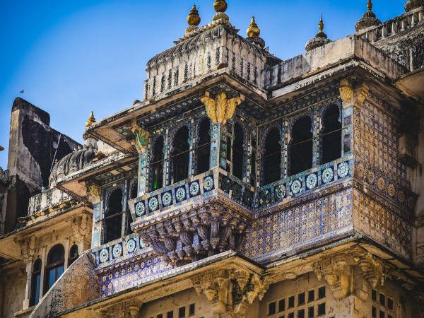 ಬಿಳಿ ಬಣ್ಣದ ನಗರ, ಉದಯ್‍ಪುರ್