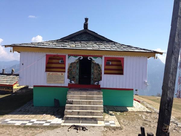 Bijli Mahadev Temple in Himachal Pradesh