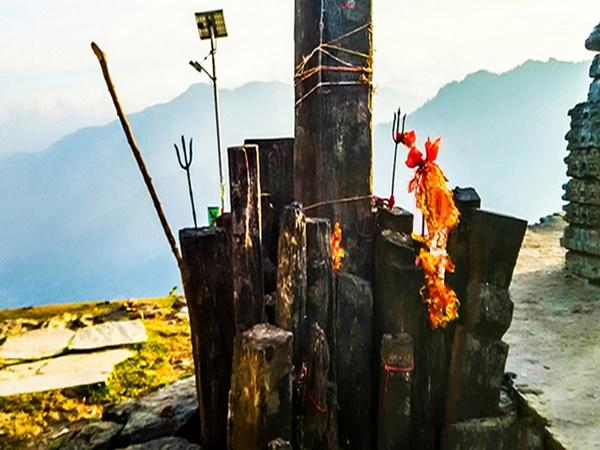 Bijli Mahadev Temple in Himachal Pradesh