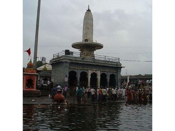 ತ್ರಯಂಬಕೇಶ್ವರ ದೇವಾಲಯ